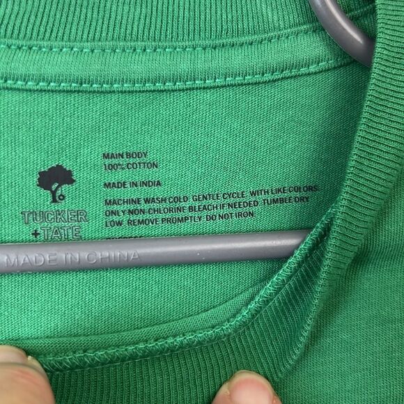 Tucker and Tate Nordstrom green Alien Santa Graphic Tee NWT - Picture 3 of 8